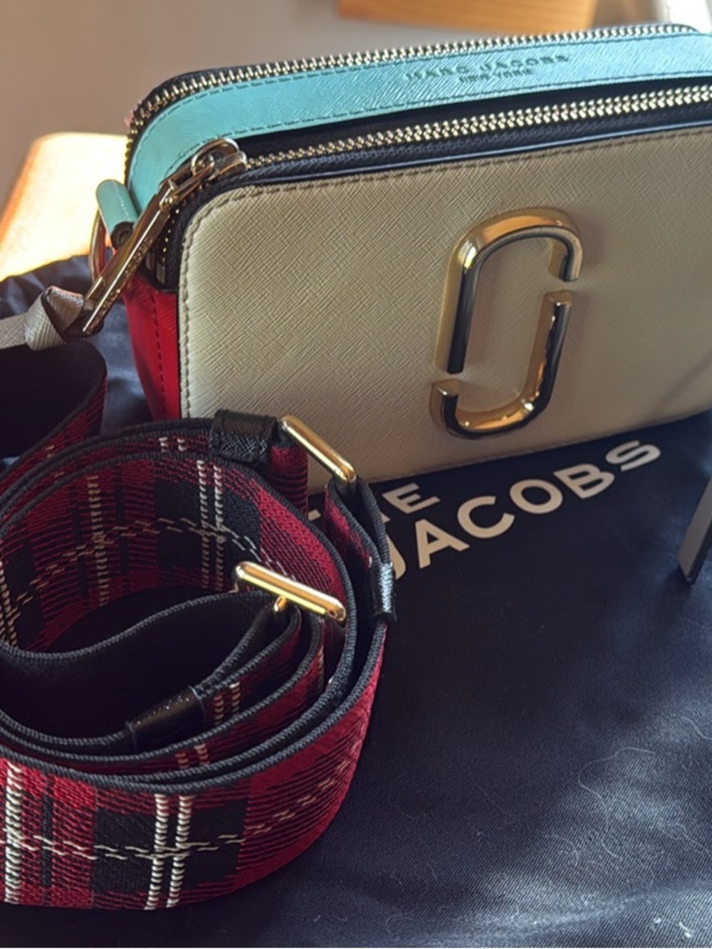 Marc Jacobs Camera Crossbody bag with additional strap